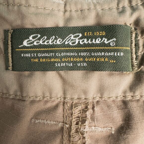 Eddie Bauer Blakely Fit 7" Shorts Womens 16 Tan Ripstop Cotton Flap Pockets - Picture 3 of 16
